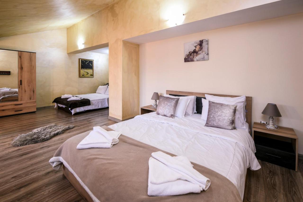 Family Hotel Ski Lift Hotel Bansko Dış mekan fotoğraf